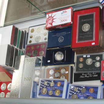 Historical Antiques & Coins